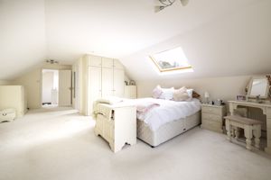 Photo 16- click for photo gallery